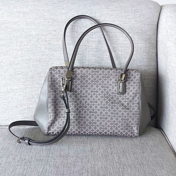 Coach Madison Needlepoint Op Art Shoulder/Crossbody Hand Bag - Picture 4 of 9